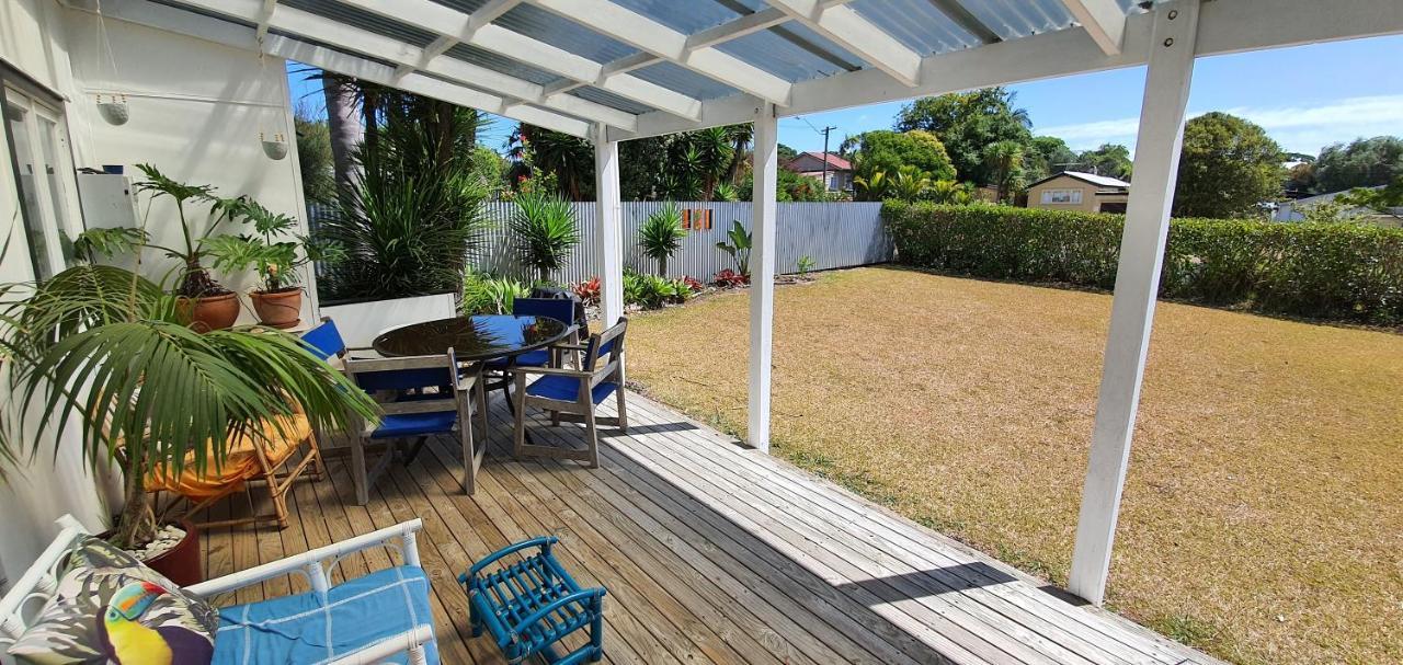 Quintessential Kiwi Bach Villa Oneroa Exterior photo